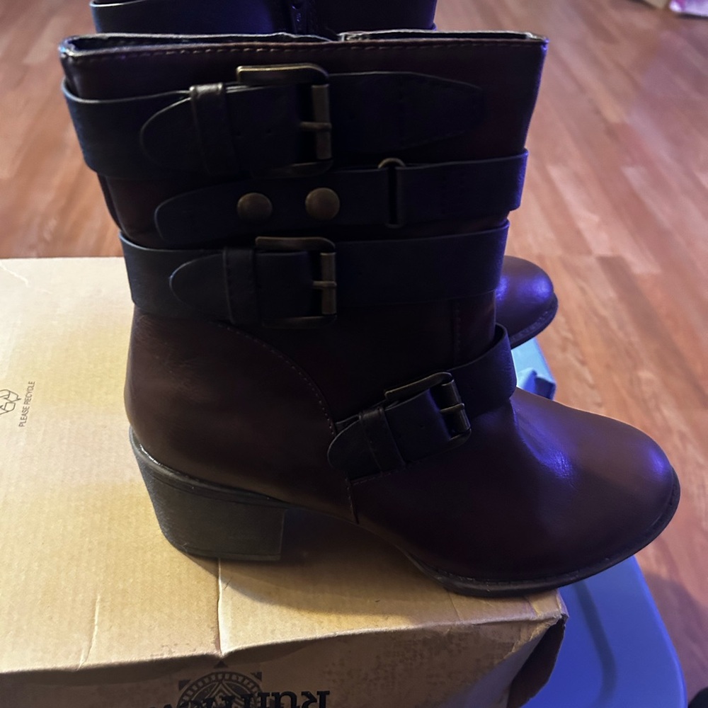 Woman used boots